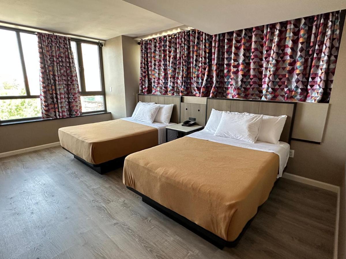 Regal Inn & Suites New York Laguardia Hotel Ngoại thất bức ảnh